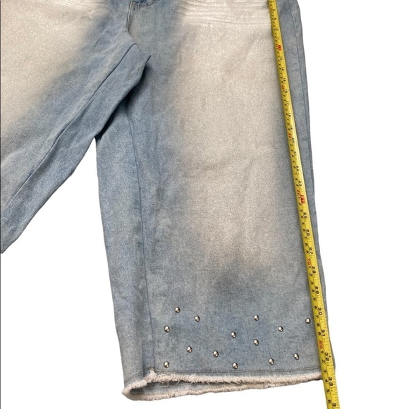 Vintage 90’s Y2K style crystal sparkly metallic studded cropped denim pa… - Picture 4 of 10